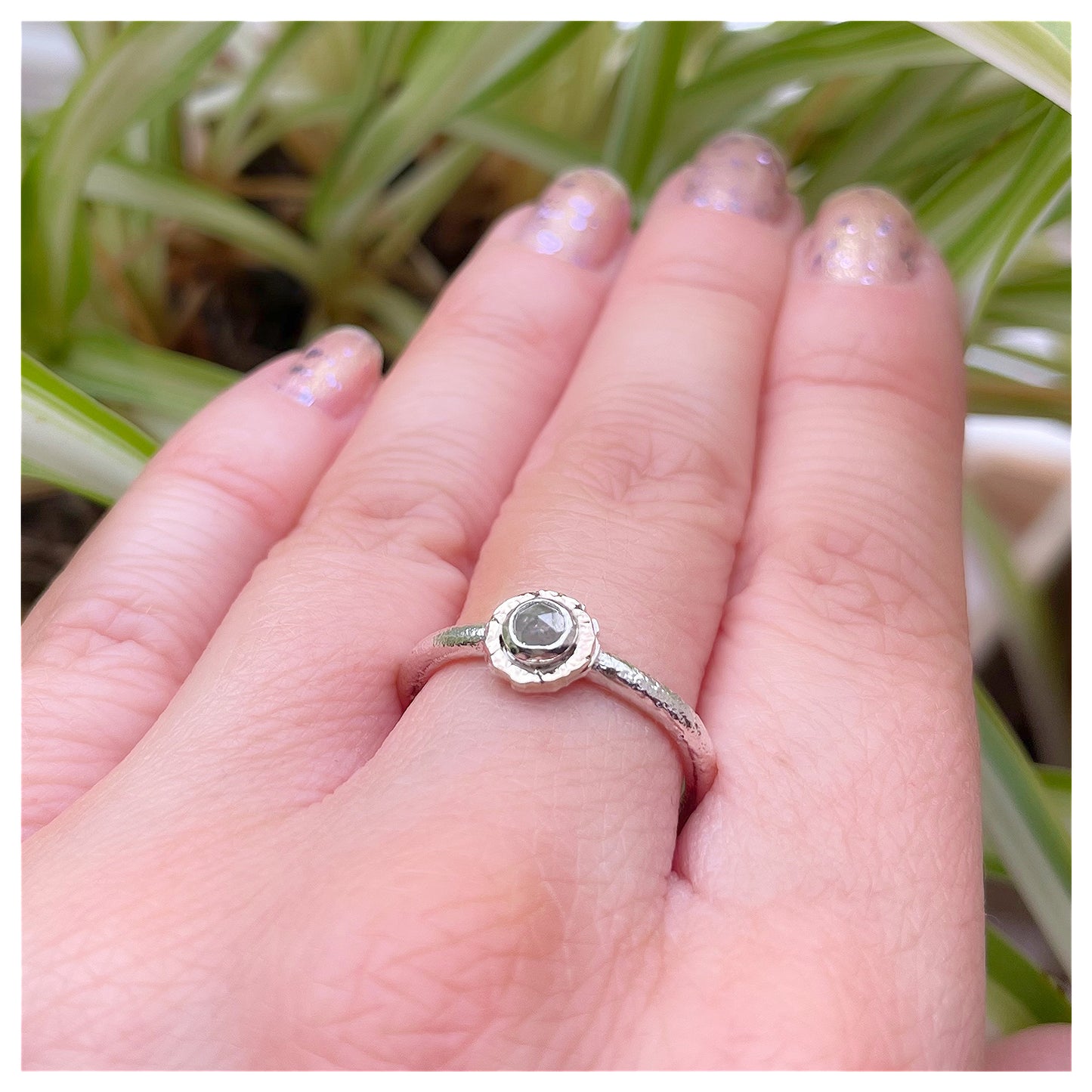 Sterling Silver and 9ct Yellow Gold Rose-Cut Diamond ring (1)