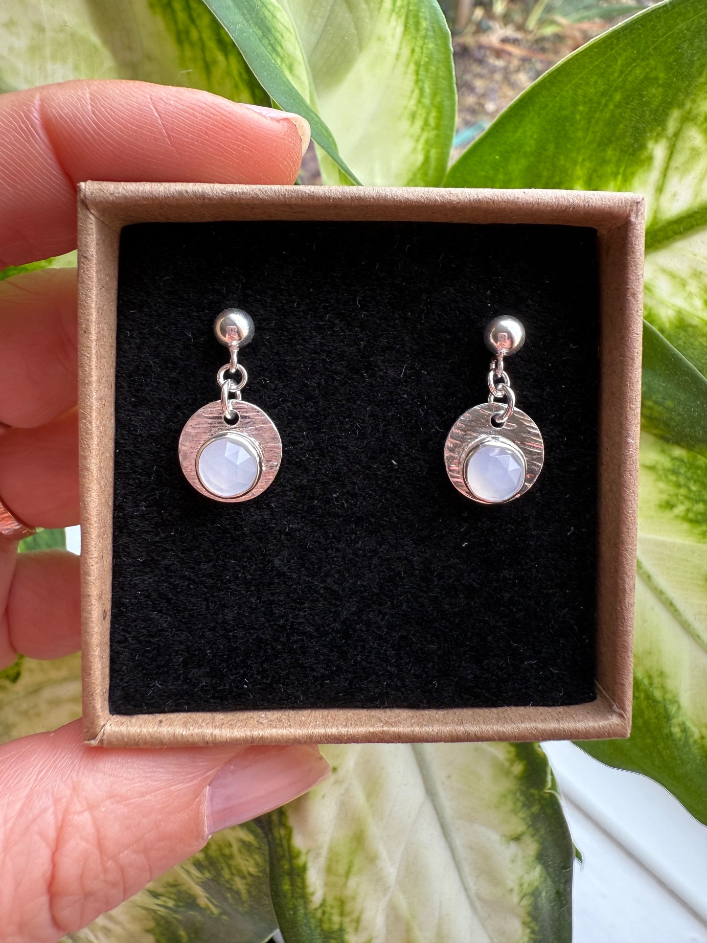 Sterling Silver Textured Chalcedony Gemstone Drop Earrings.