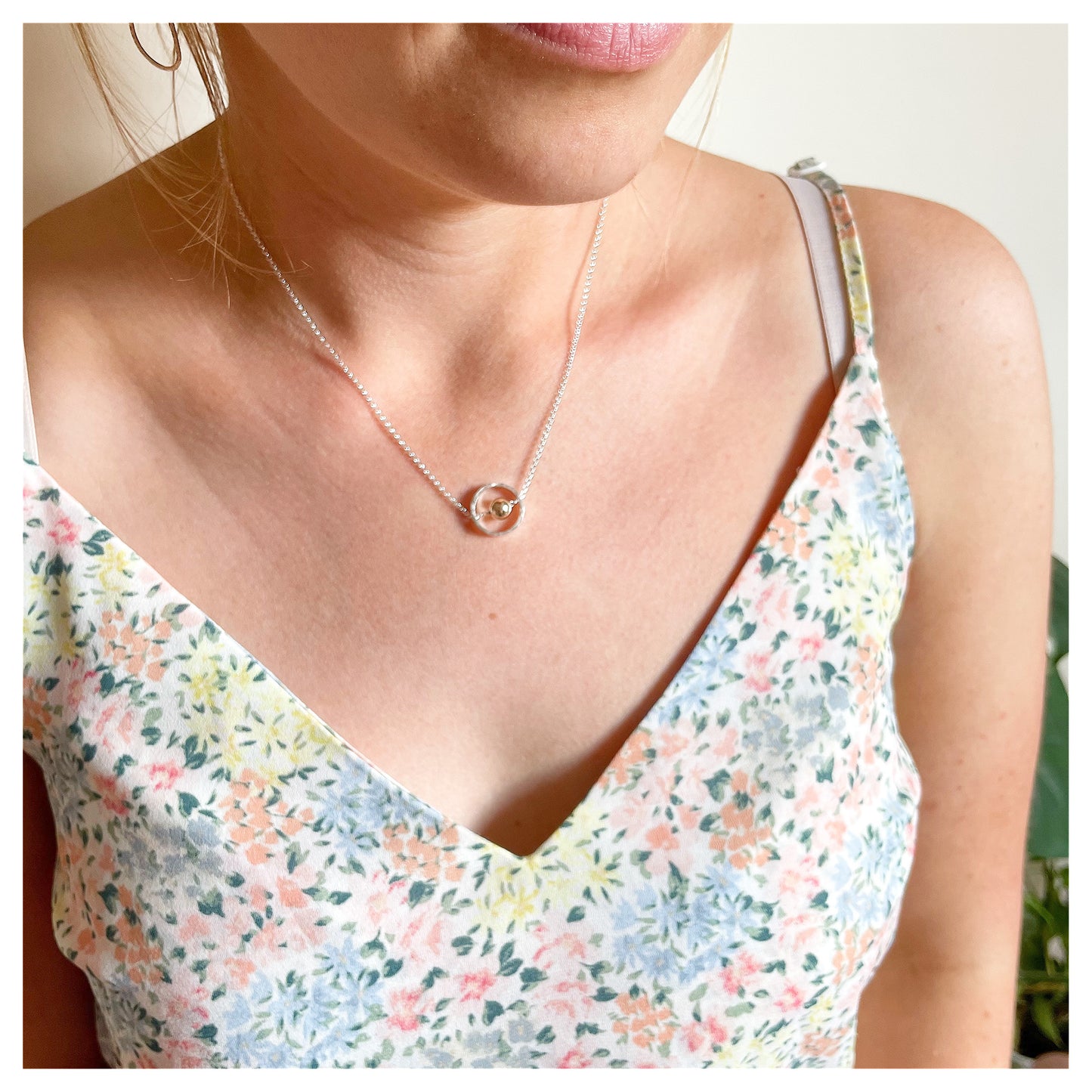 9ct Yellow Gold and Sterling Silver Circle Necklace with Bead.