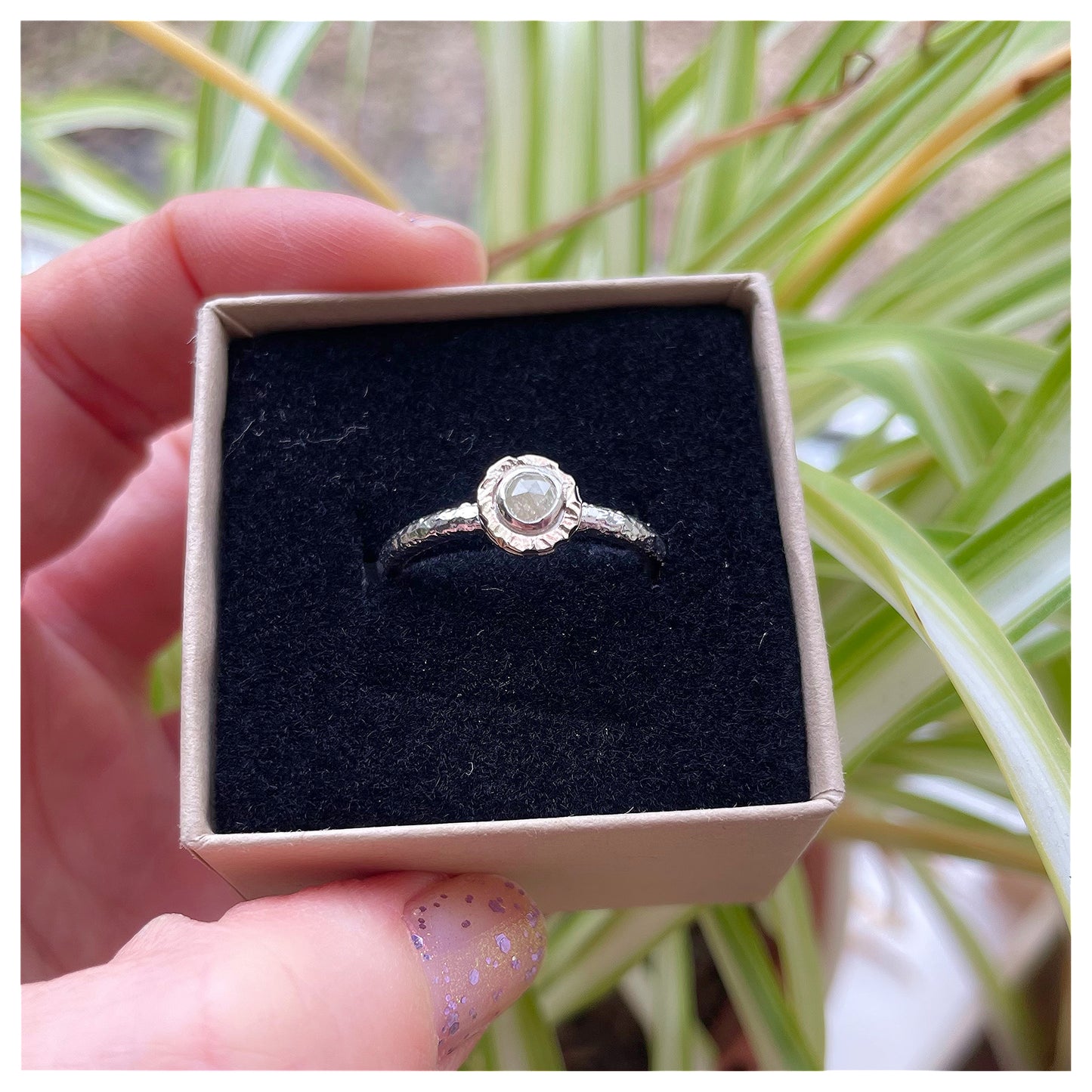 Sterling Silver and 9ct Yellow Gold Rose-Cut Diamond ring (1)
