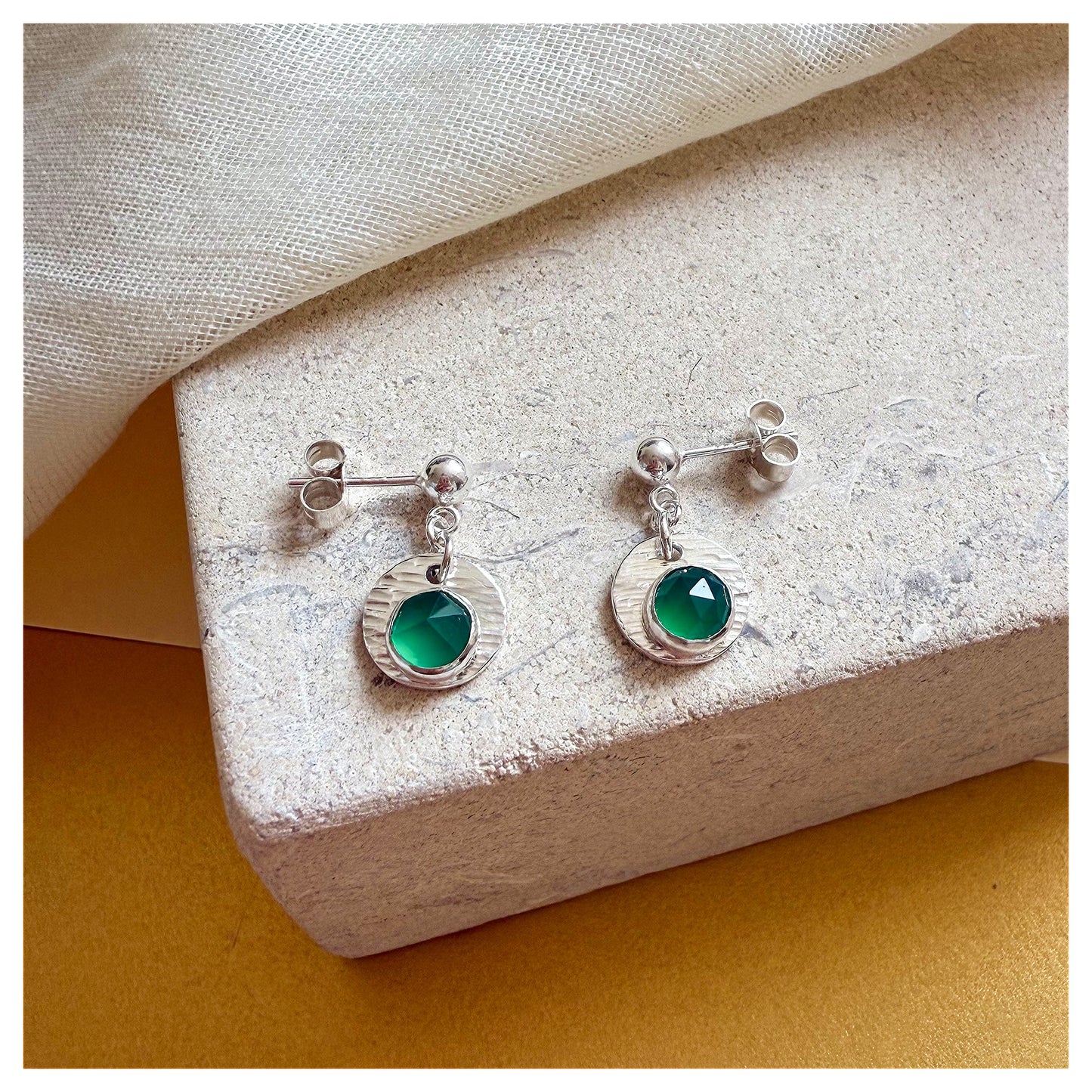 Sterling Silver Textured Green Onyx Gemstone Drop Earrings.