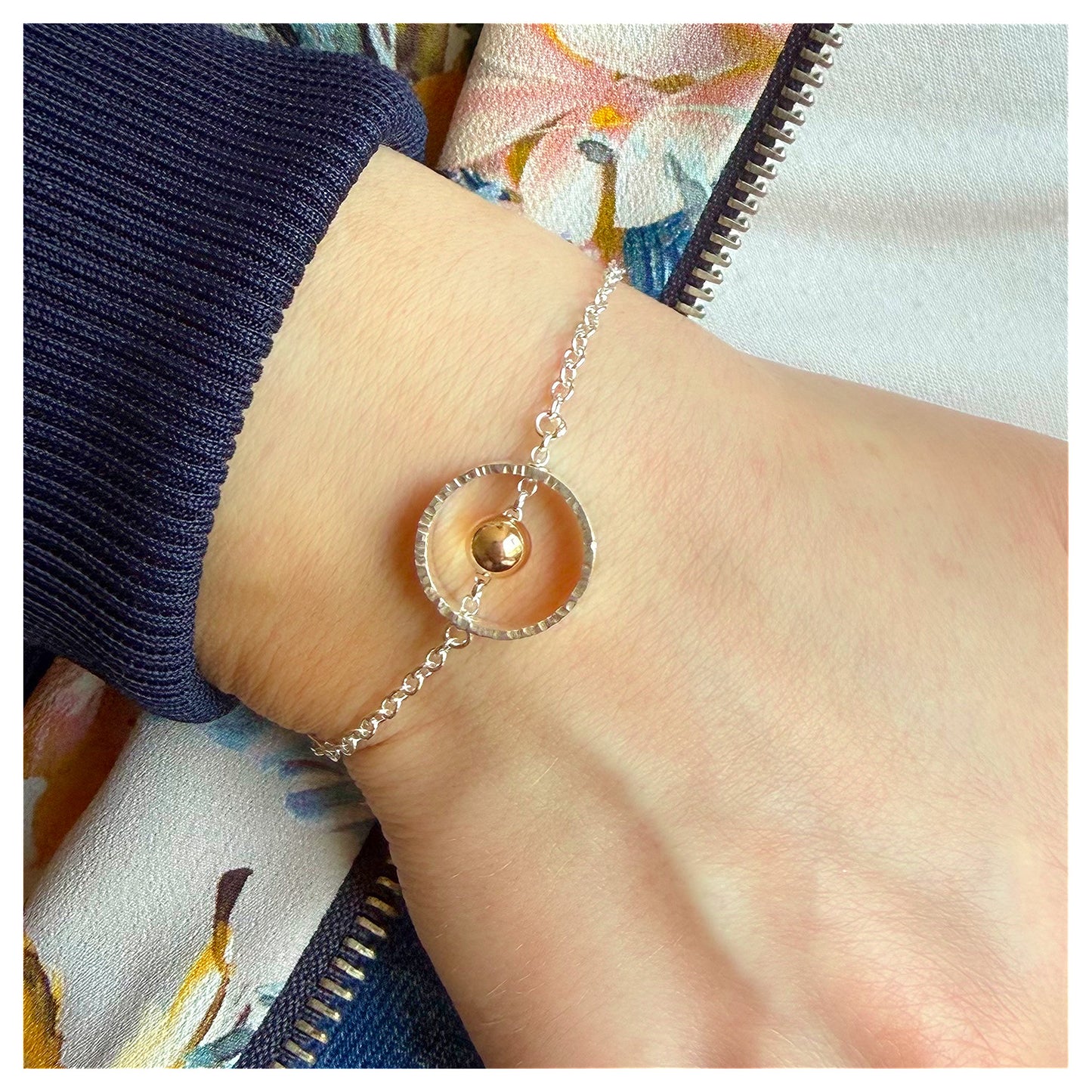 Sterling Silver and 9ct Yelllow Gold Bead Mini Circle Bracelet.