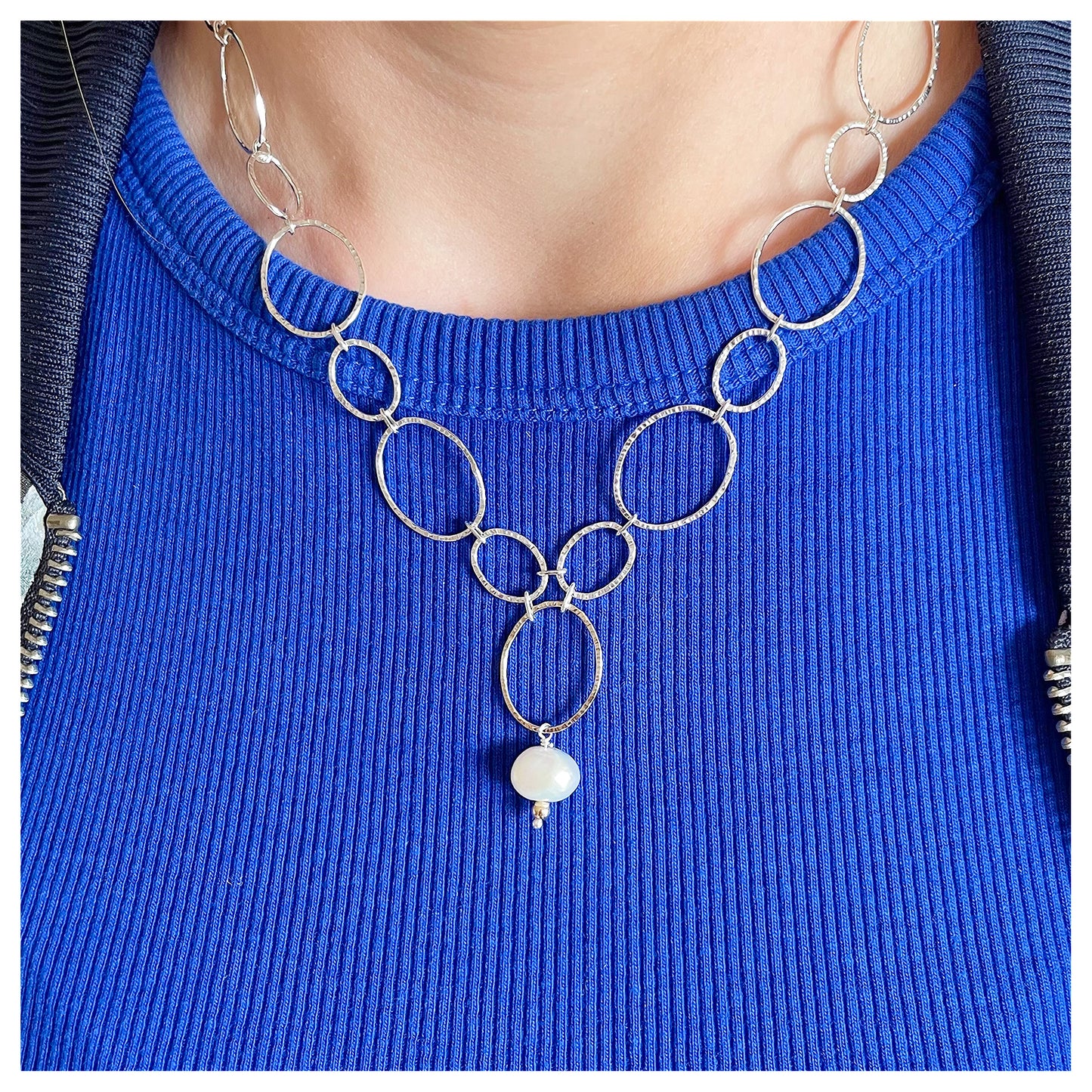 9ct Yellow Gold, Sterling Silver and Freshwater Pearl Oval Link Handmade Chain.