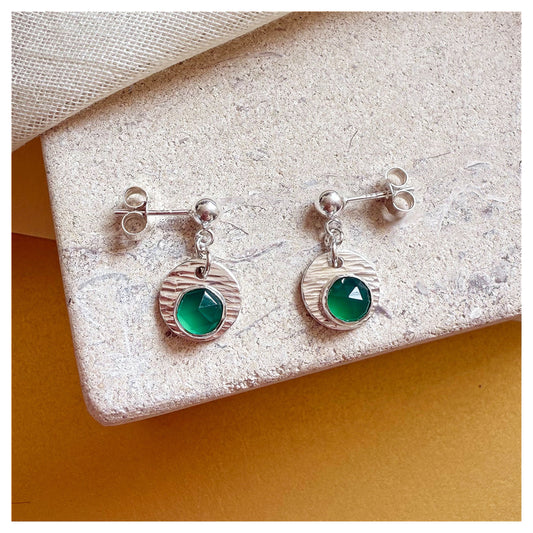 Sterling Silver Textured Green Onyx Gemstone Drop Earrings.