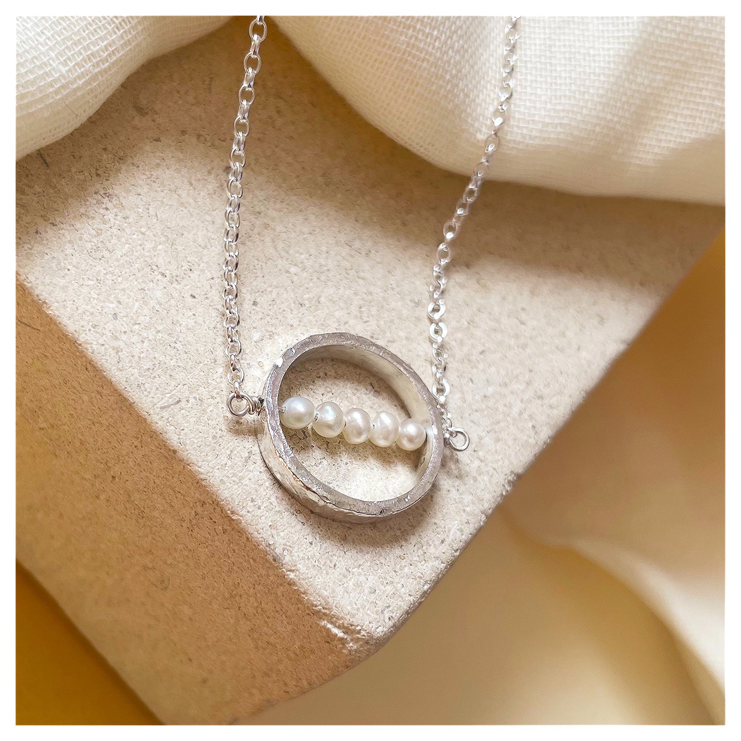 Sterling Silver Textured Circle Bar Pendant Necklace with Freshwater Pearls (2)