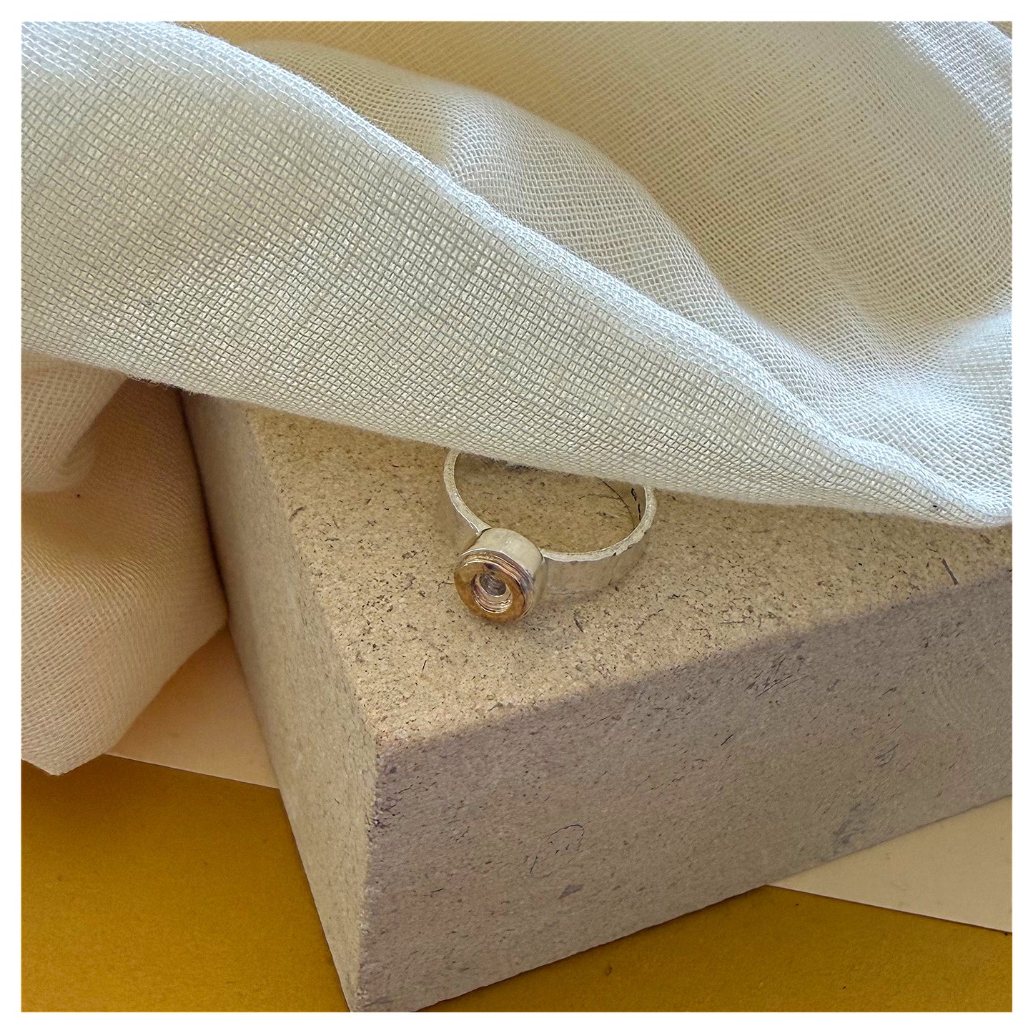 9ct Yellow Gold and Sterling Silver Textured Donut Ring. (2)