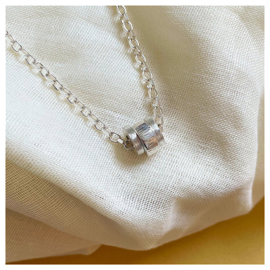 Sterling Silver Textured 3 Donut Necklace