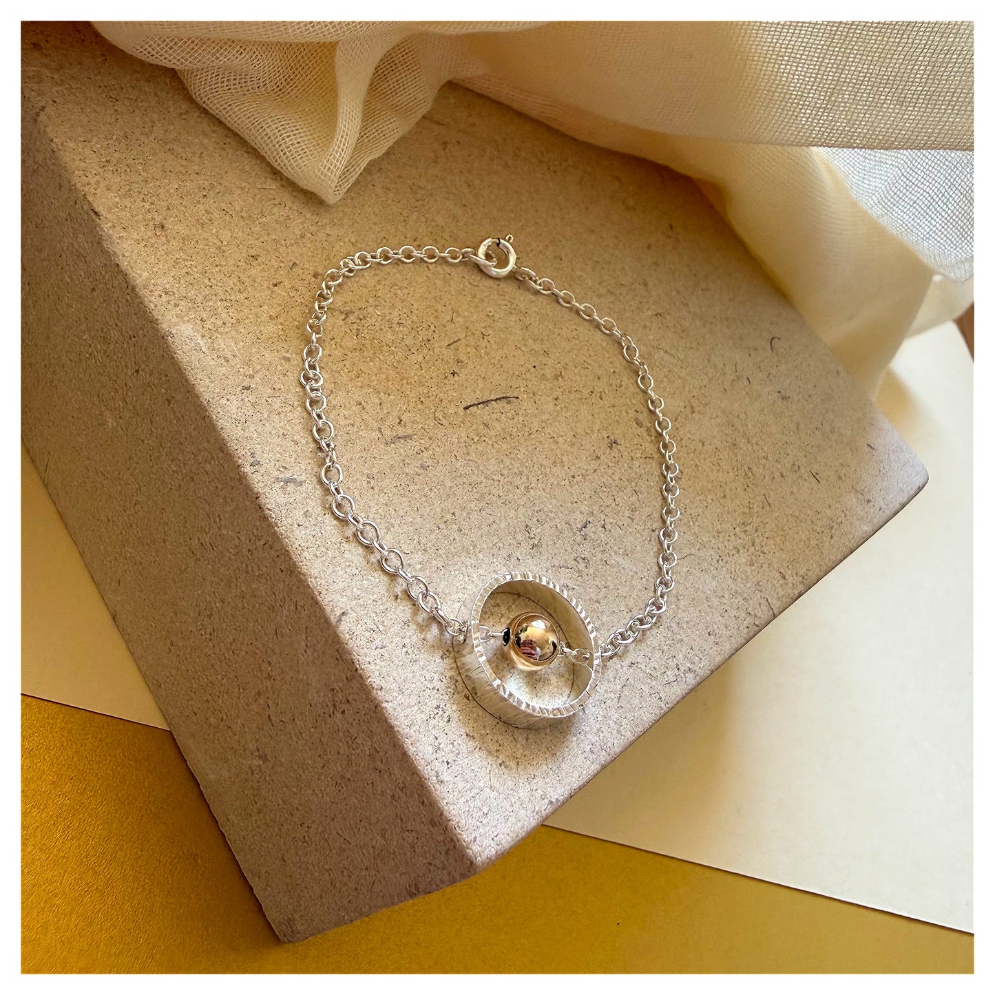 Sterling Silver and 9ct Yelllow Gold Bead Mini Circle Bracelet.