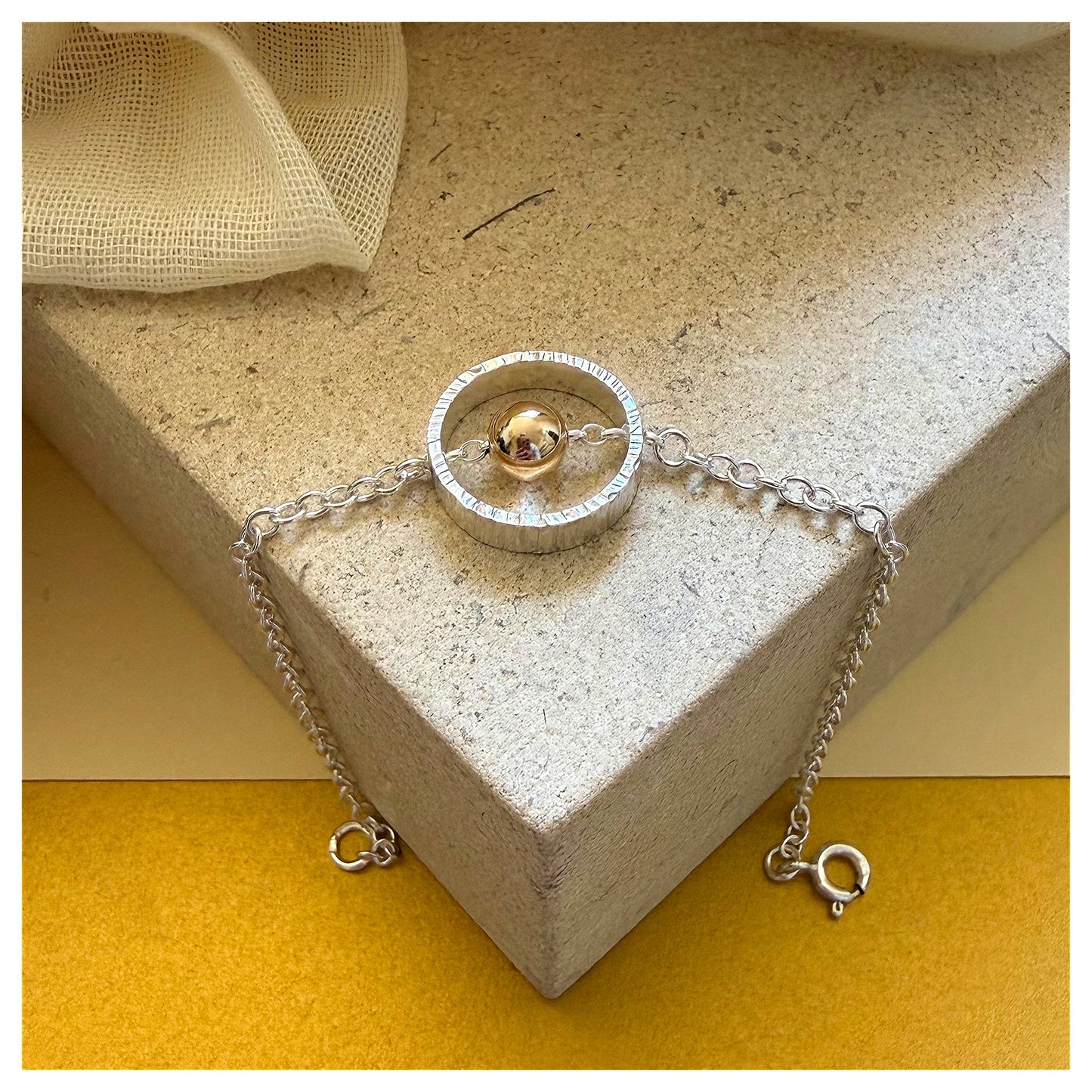 Sterling Silver and 9ct Yelllow Gold Bead Mini Circle Bracelet.