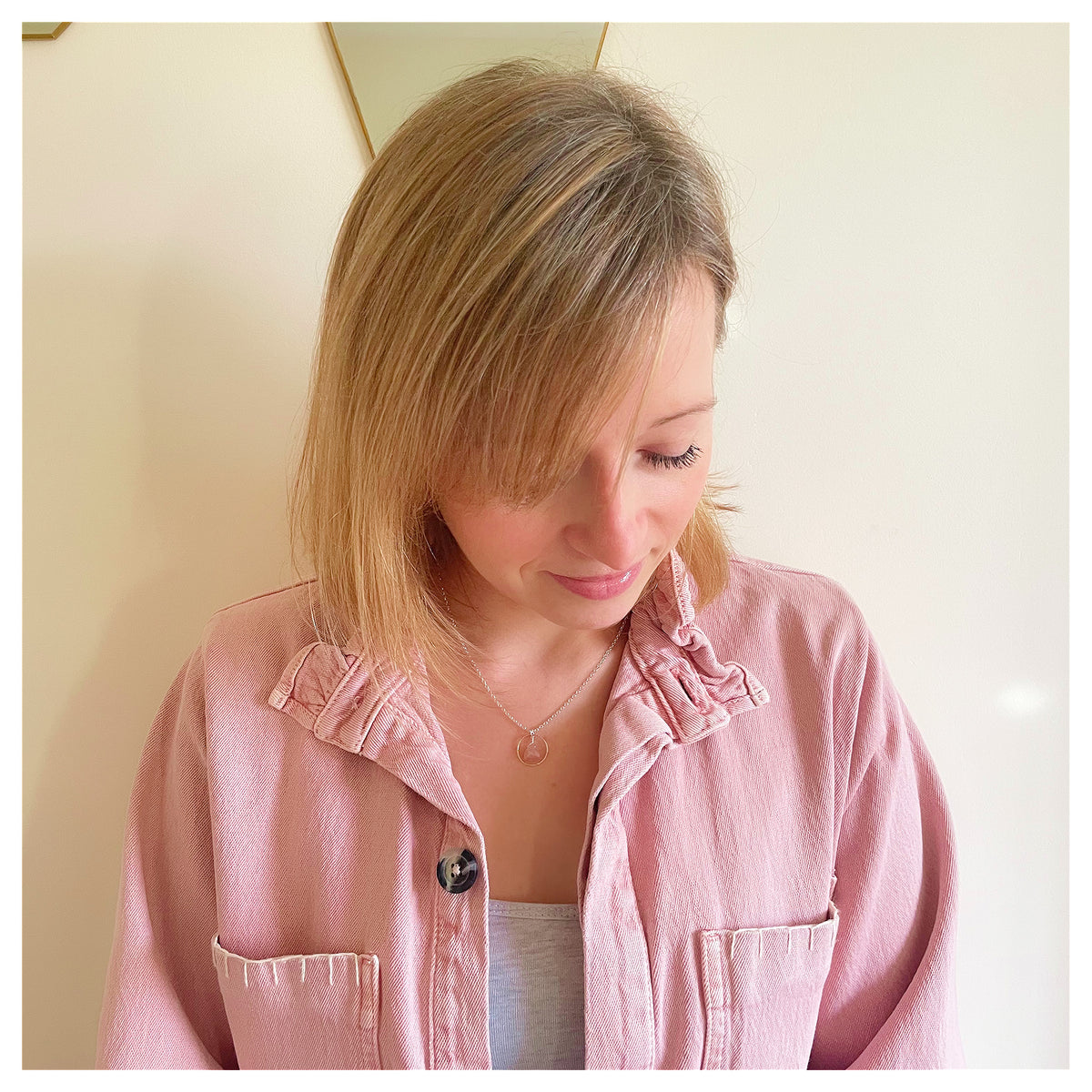 Mini 9ct Yellow Gold and Sterling Silver Hammered Circle and Peach Moonstone Trilliant Broilette Necklace.