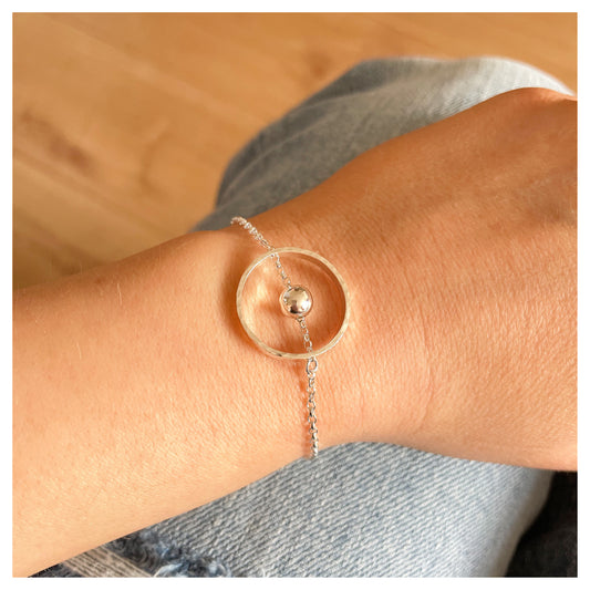 Sterling Silver Circular Bracelet with Bead
